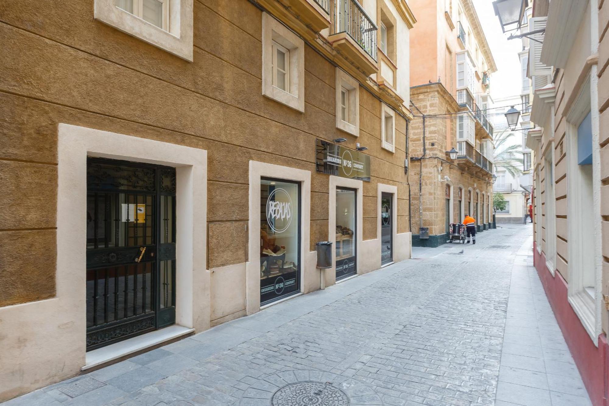 Almas Apartments Adults Only By Cadiz4Rentals Exterior photo